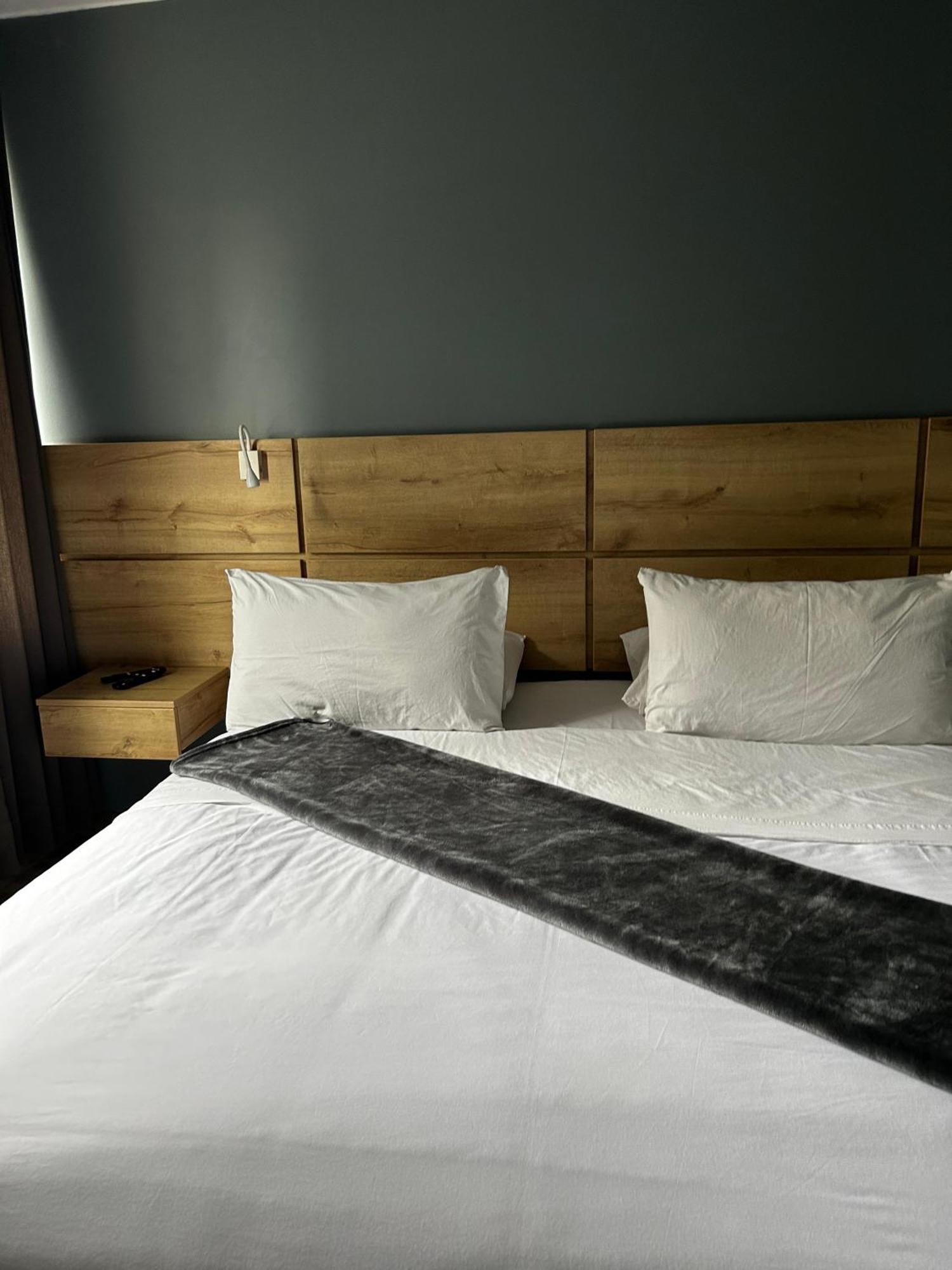 Serendipia The Beautiful 2br 302 Aparthotel *